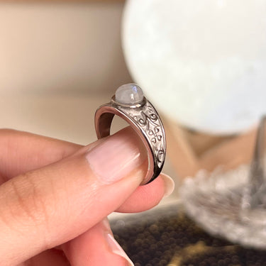 The Moon Ring