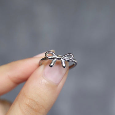 Laced Ring