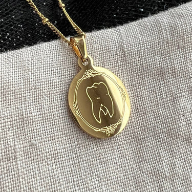 The Tooth Necklace